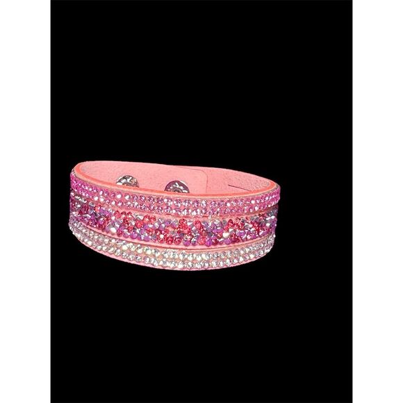 Pink Rhinestone Wrap Bracelet Snap Closure - Picture 4 of 13